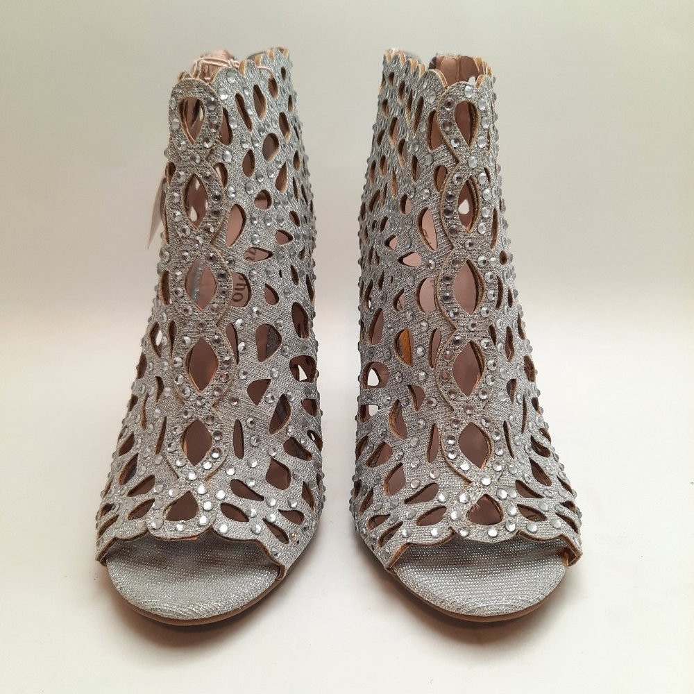 Zigi Soho Darlah high heel shoes, Brand New!  Size 8